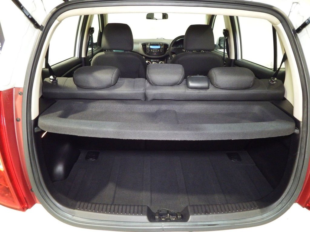 Used Hyundai i10 2012 for sale - 76751387: Photo 35