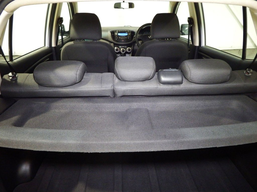 Used Hyundai i10 2012 for sale - 76751387: Photo 38