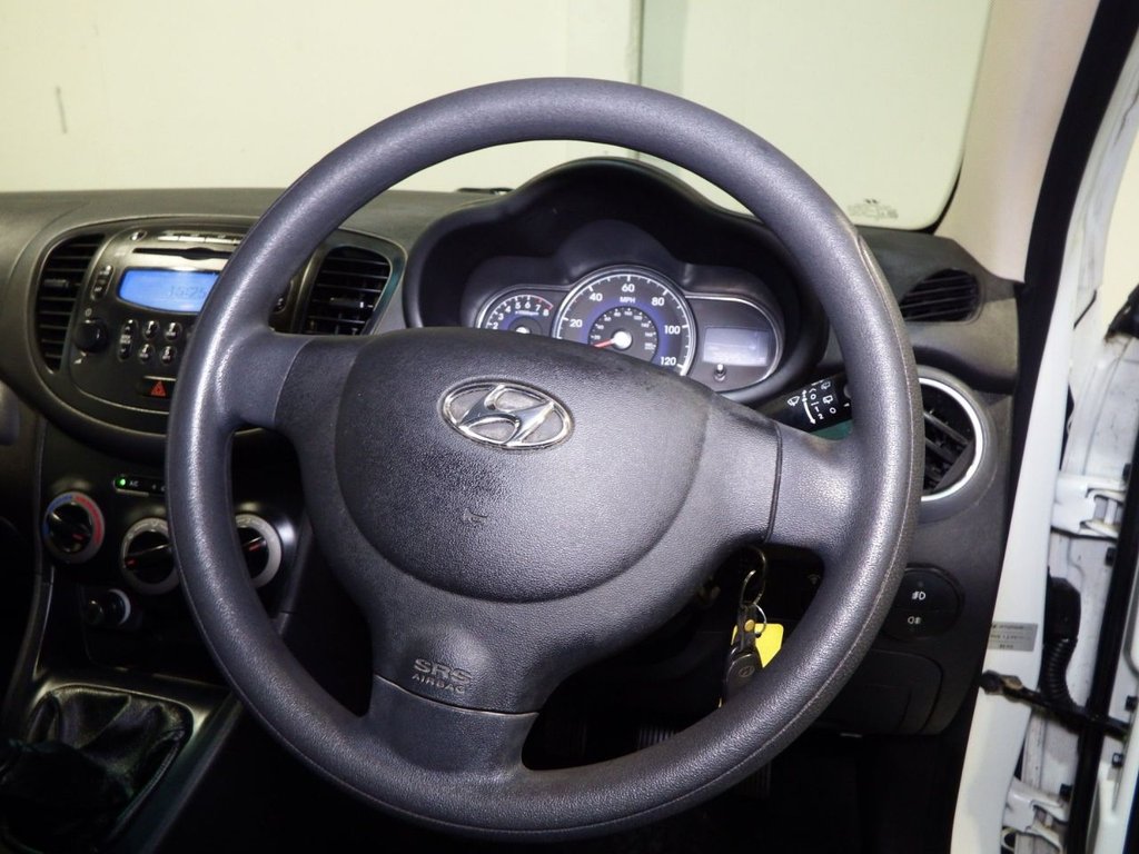 Used Hyundai i10 2012 for sale - 76751387: Photo 49