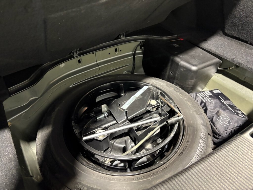 Used Mercedes-Benz C Class 2015 for sale - 76417764: Photo 38