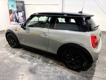 Used MINI Hatch 2017 for sale - 78896604: Photo