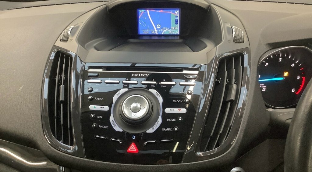 Used Ford Kuga 2015 for sale - 77483504: Photo 11