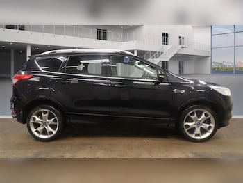 Used Ford Kuga 2016 for sale - 77609016: Photo
