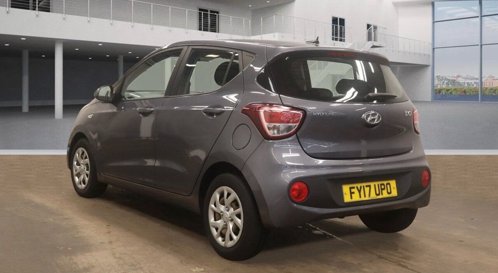 Used Hyundai i10 2017 for sale - 76510233: Photo 8