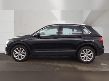 Used Volkswagen Tiguan 2016 for sale - 79384554: Photo