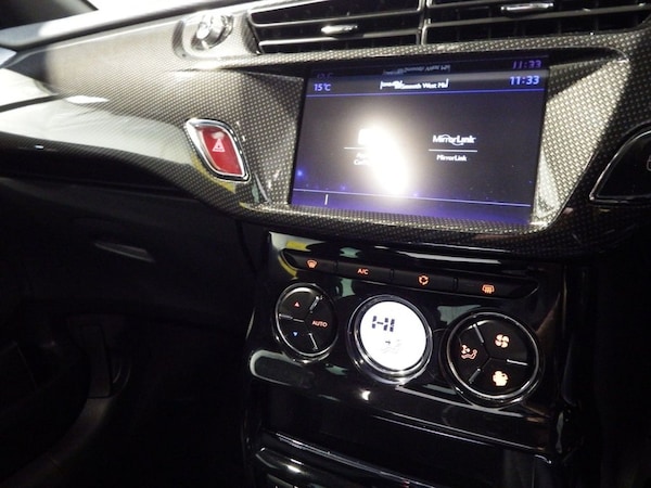 Used DS Automobiles DS 3 Cabrio 2015 for sale - 76185346: Photo 49