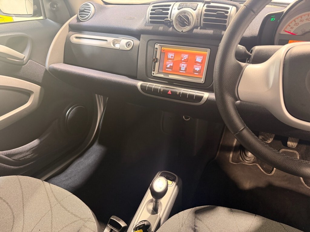 Used smart fortwo 2013 for sale - 77384047: Photo 28