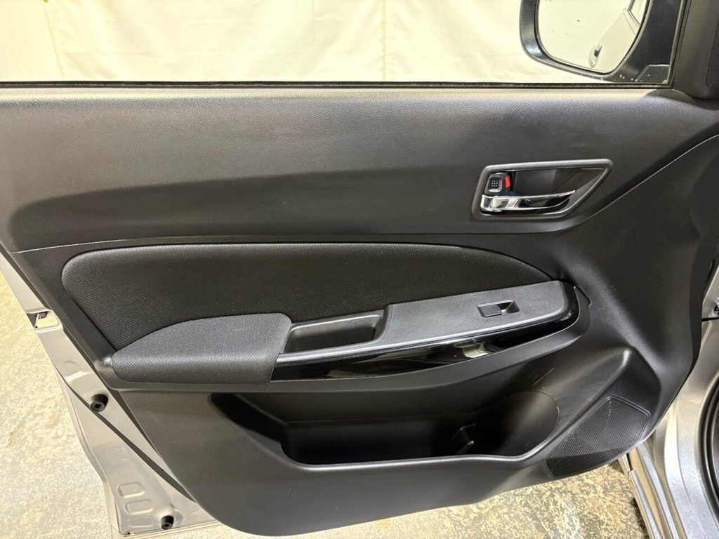 Used Suzuki Swift 2017 for sale - 76751176: Photo 43