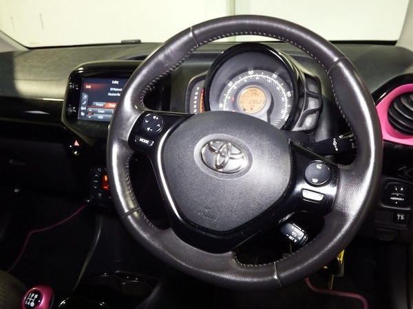 Used Toyota AYGO 2019 for sale - 76092402: Photo 14
