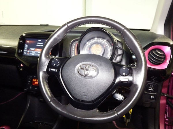 Used Toyota AYGO 2019 for sale - 76092402: Photo 19