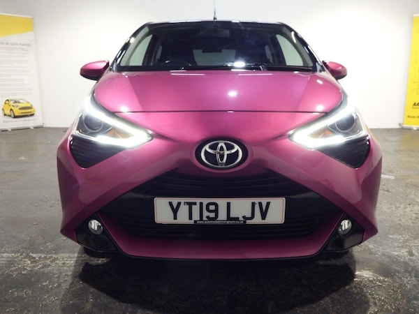 Used Toyota AYGO 2019 for sale - 76092402: Photo 25