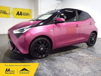 Used Toyota AYGO 2019 for sale - 76092402: Photo 2