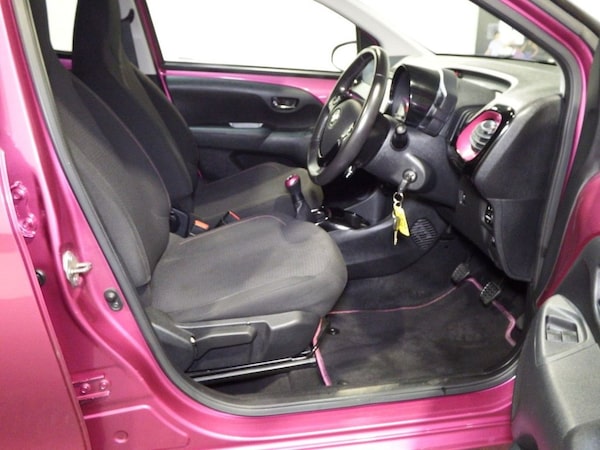 Used Toyota AYGO 2019 for sale - 76092402: Photo 7
