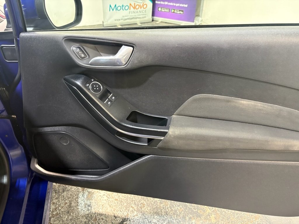 Used Ford Fiesta 2018 for sale - 78110941: Photo 35