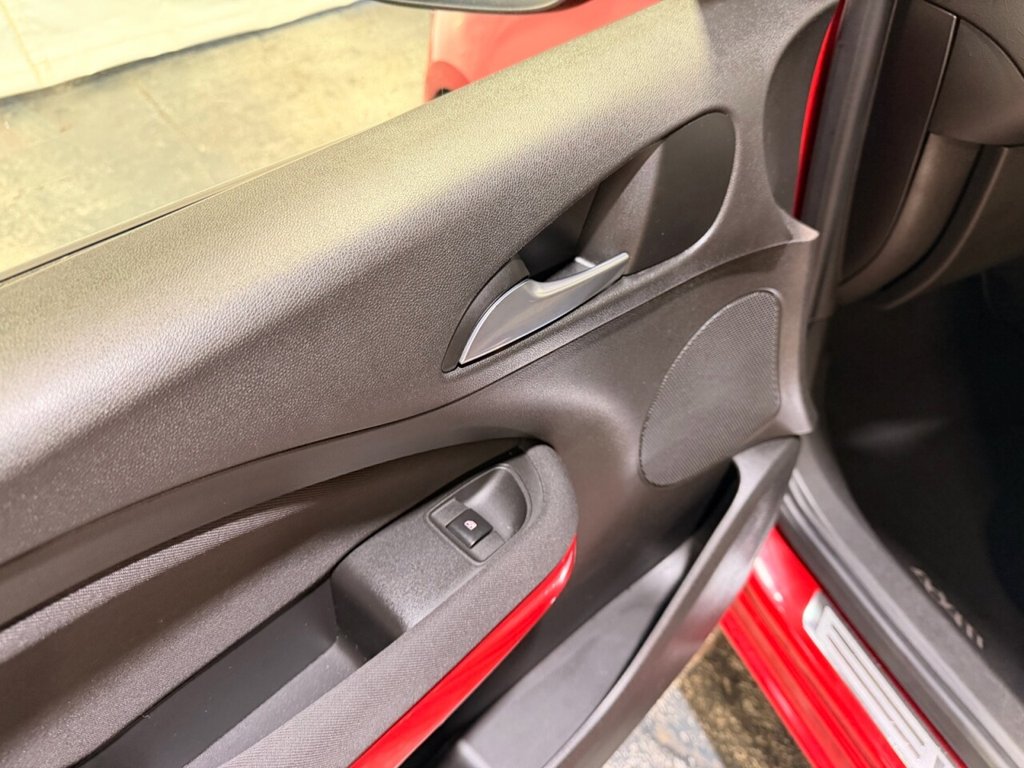 Used Vauxhall ADAM 2015 for sale - 77919823: Photo 46