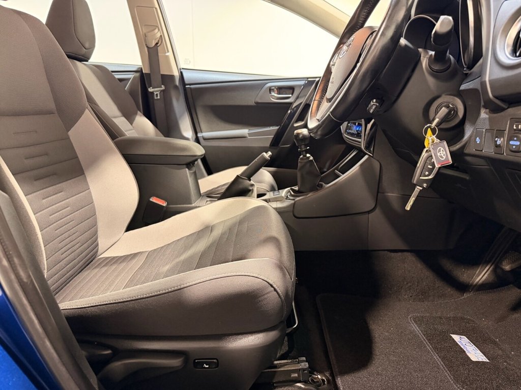 Used Toyota Auris 2017 for sale - 77621115: Photo 27