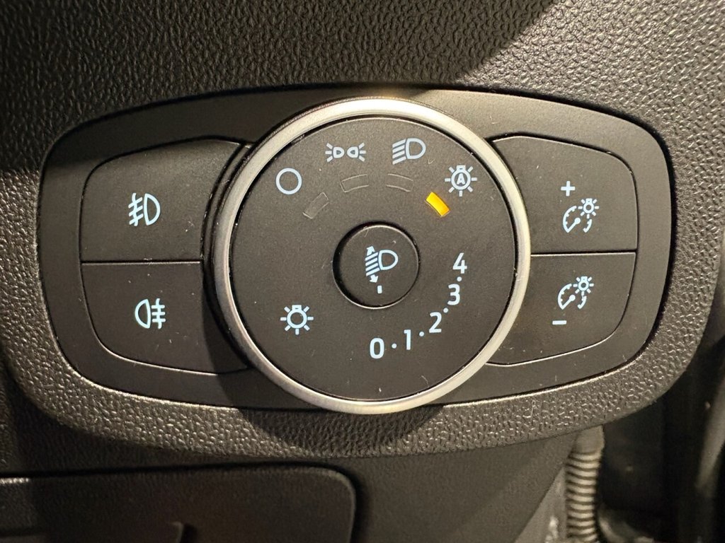 Used Ford Fiesta 2018 for sale - 76686146: Photo 46