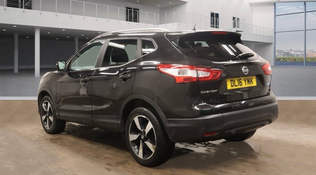 Used Nissan Qashqai 2016 for sale - 76962753: Photo 4