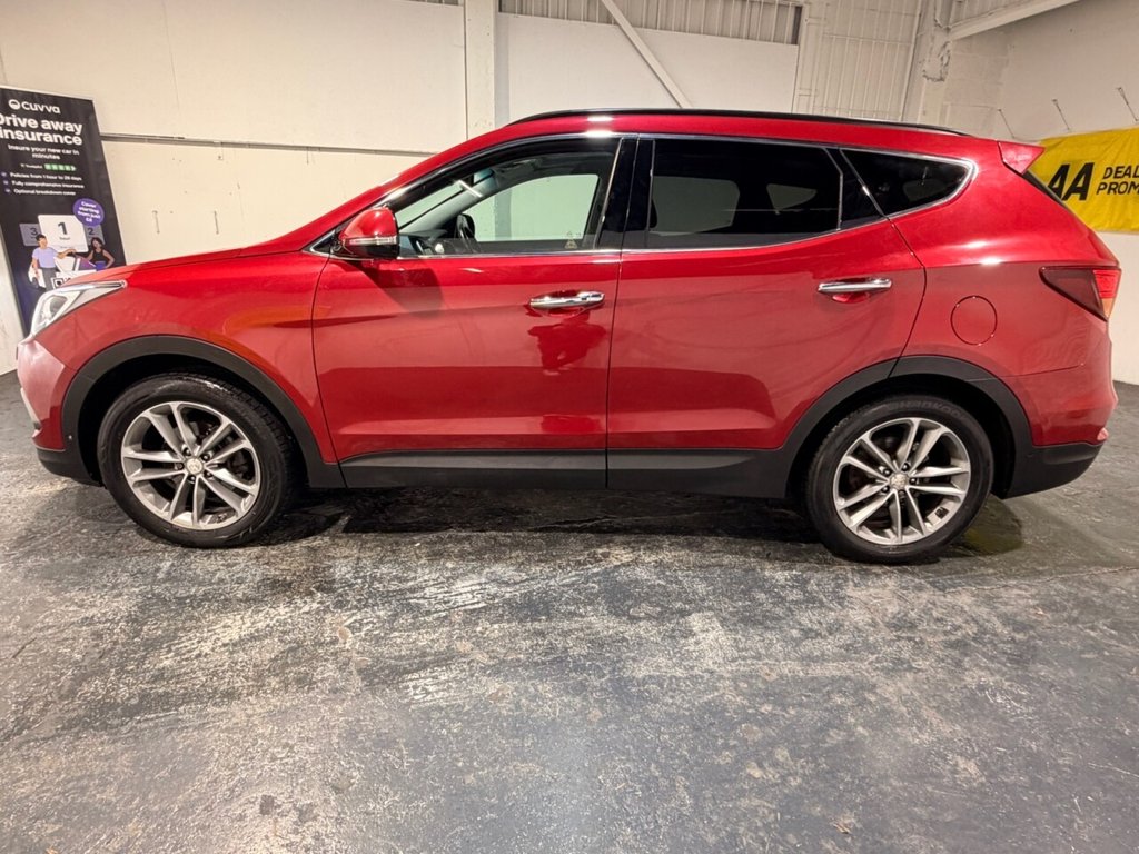 Used Hyundai Santa Fe 2017 for sale - 77464341: Photo 2