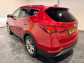 Used Hyundai Santa Fe 2017 for sale - 77464341: Photo