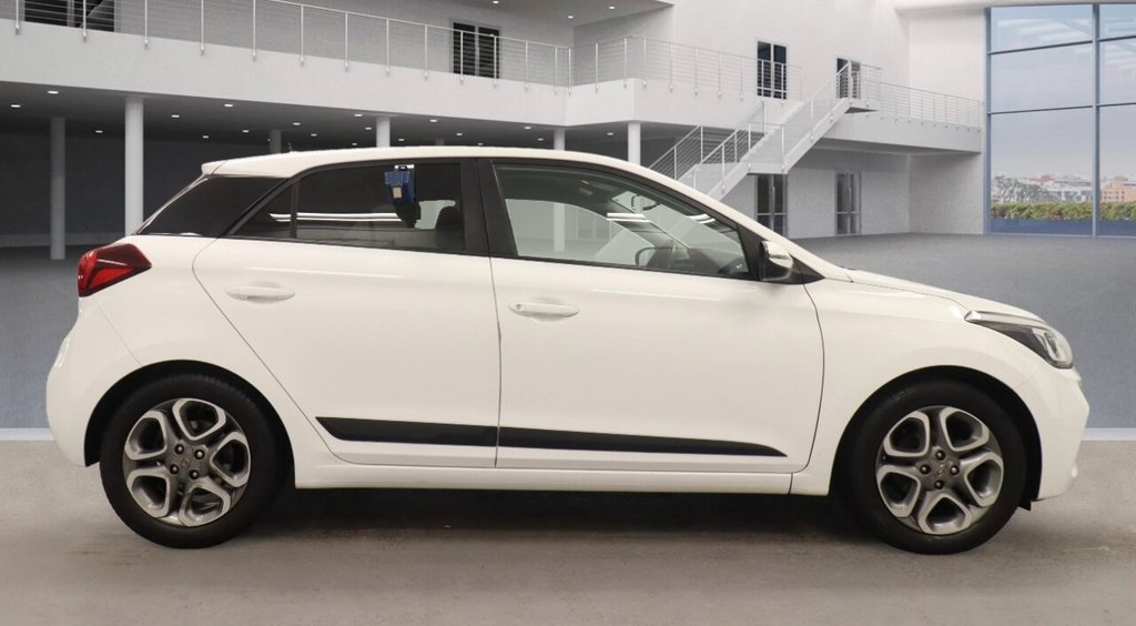 Used Hyundai i20 2018 for sale - 76655358: Photo 15