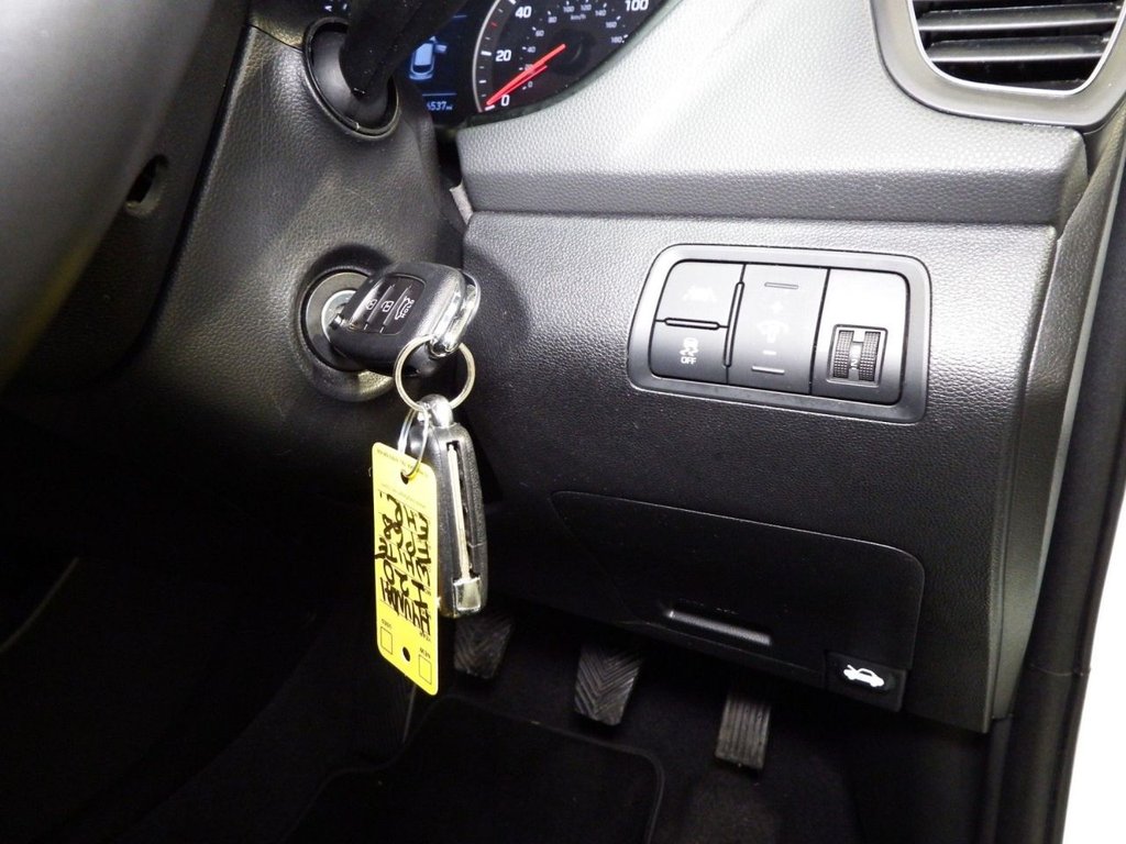 Used Hyundai i20 2018 for sale - 76655358: Photo 38