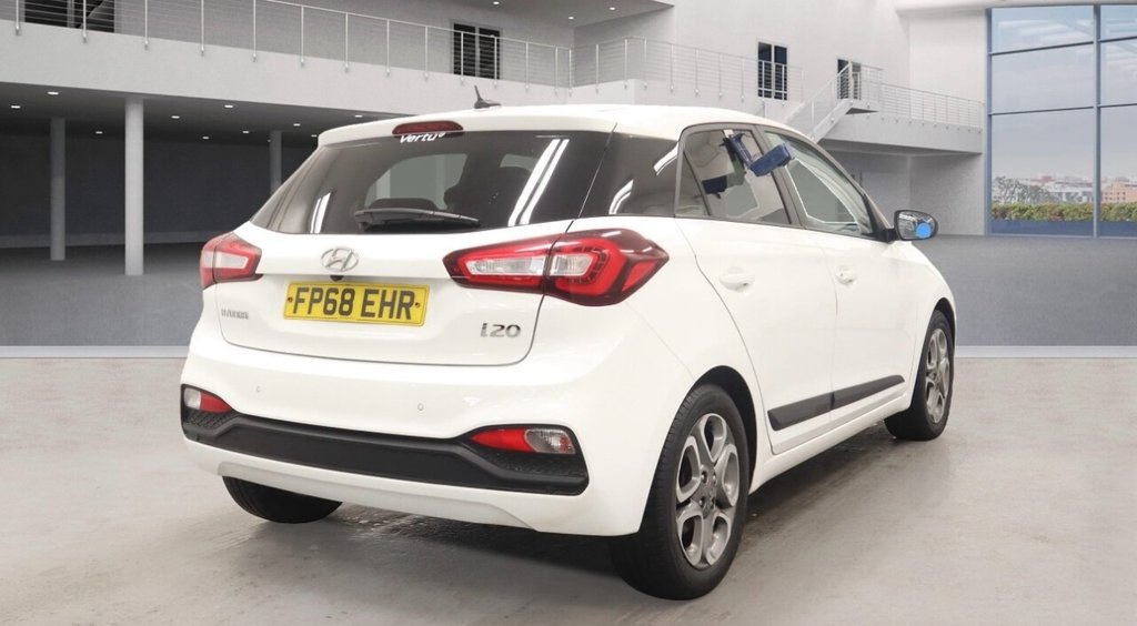 Used Hyundai i20 2018 for sale - 76655358: Photo 4