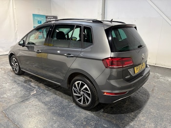 Used Volkswagen Golf SV 2019 for sale - 78444438: Photo
