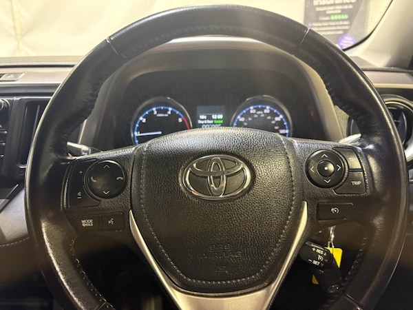 Used Toyota RAV4 2016 for sale - 76163293: Photo 27