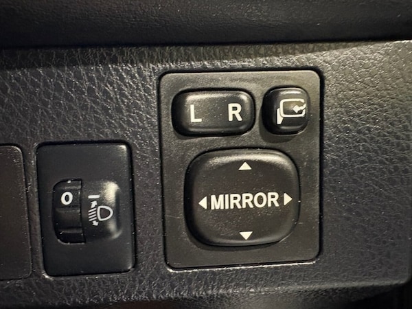 Used Toyota RAV4 2016 for sale - 76163293: Photo 29