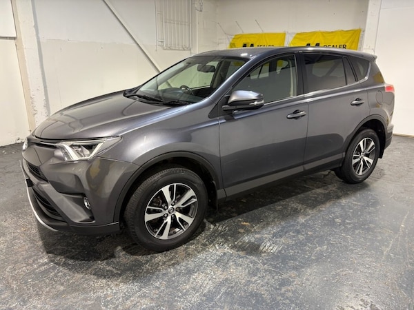 Used Toyota RAV4 2016 for sale - 76163293: Photo 31