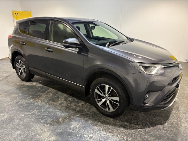 Used Toyota RAV4 2016 for sale - 76163293: Photo 40