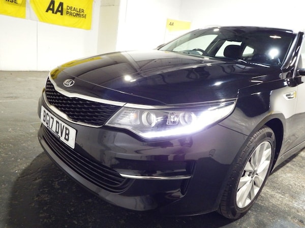Used Kia Optima 2017 for sale - 76266885: Photo 16