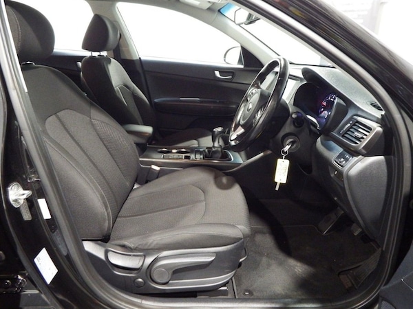 Used Kia Optima 2017 for sale - 76266885: Photo 36