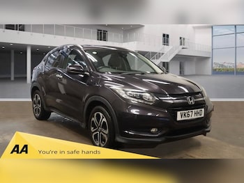 Used Honda HR-V 2017 for sale - 76655310: Photo