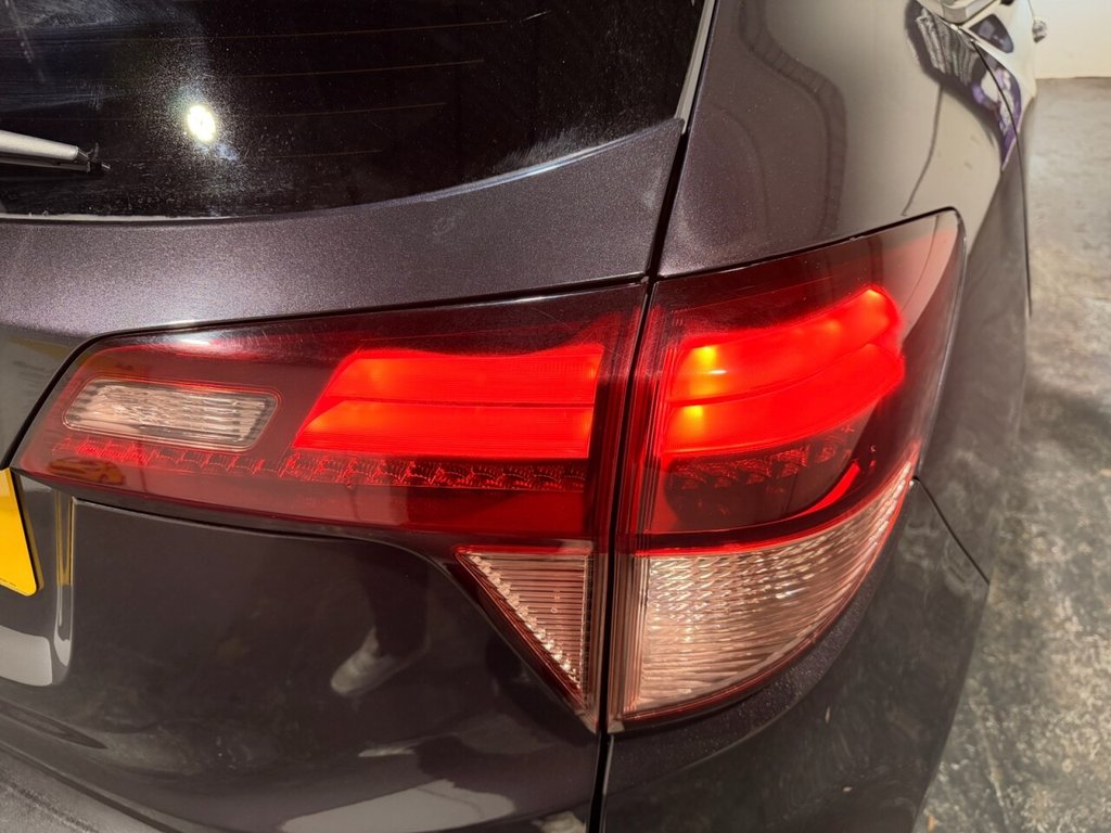 Used Honda HR-V 2017 for sale - 76655310: Photo 30