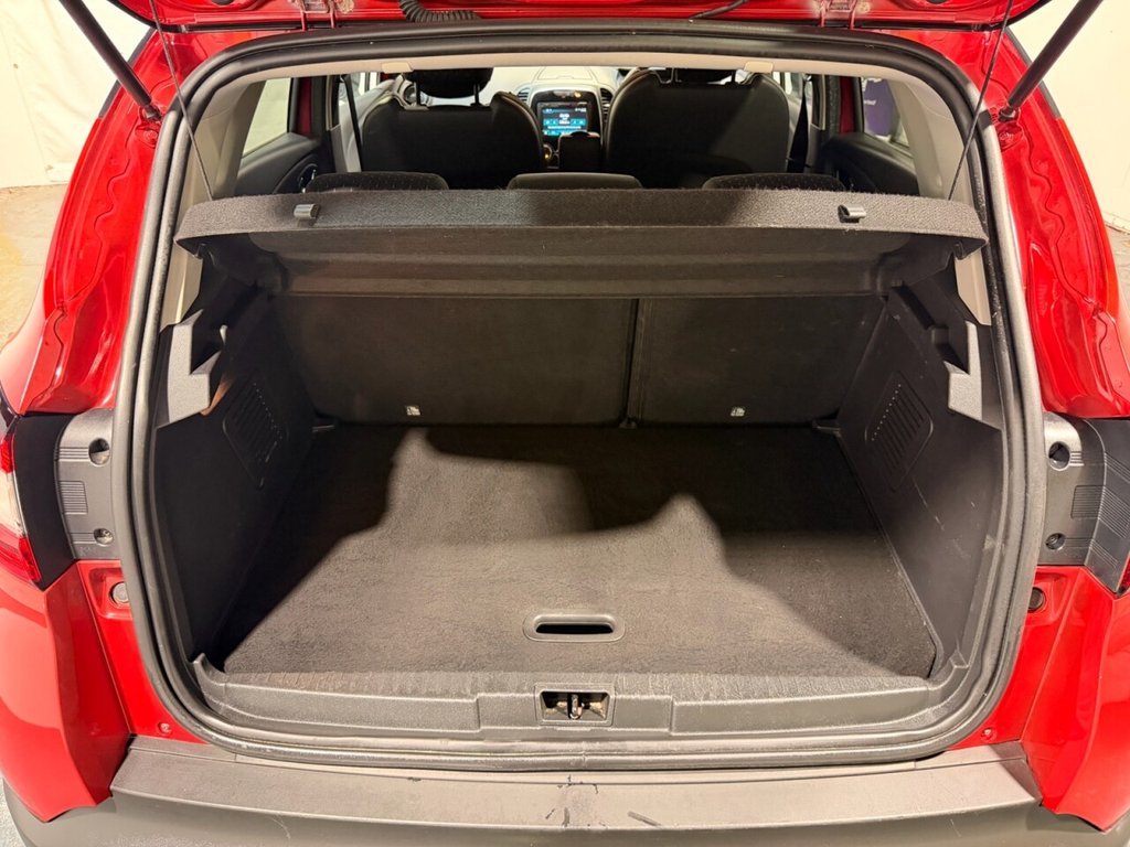 Used Renault Captur 2017 for sale - 76617830: Photo 42