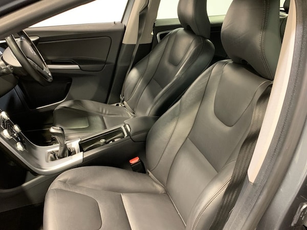 Used Volvo XC60 2017 for sale - 76210286: Photo 27