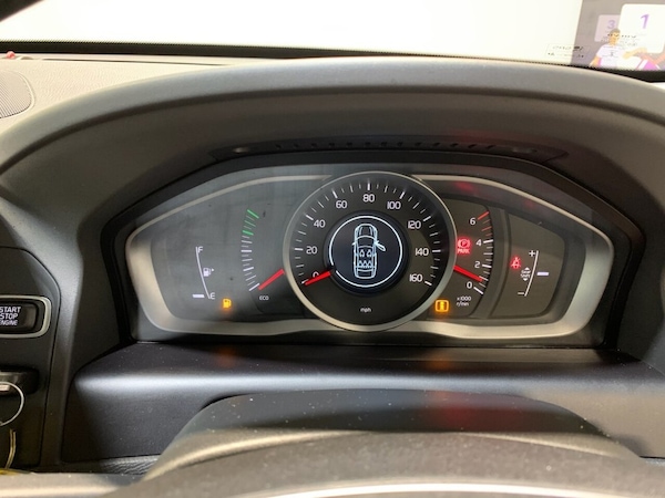 Used Volvo XC60 2017 for sale - 76210286: Photo 44