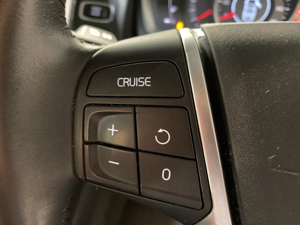 Used Volvo XC60 2017 for sale - 76210286: Photo 48