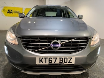 Used Volvo XC60 2017 for sale - 76210286: Photo
