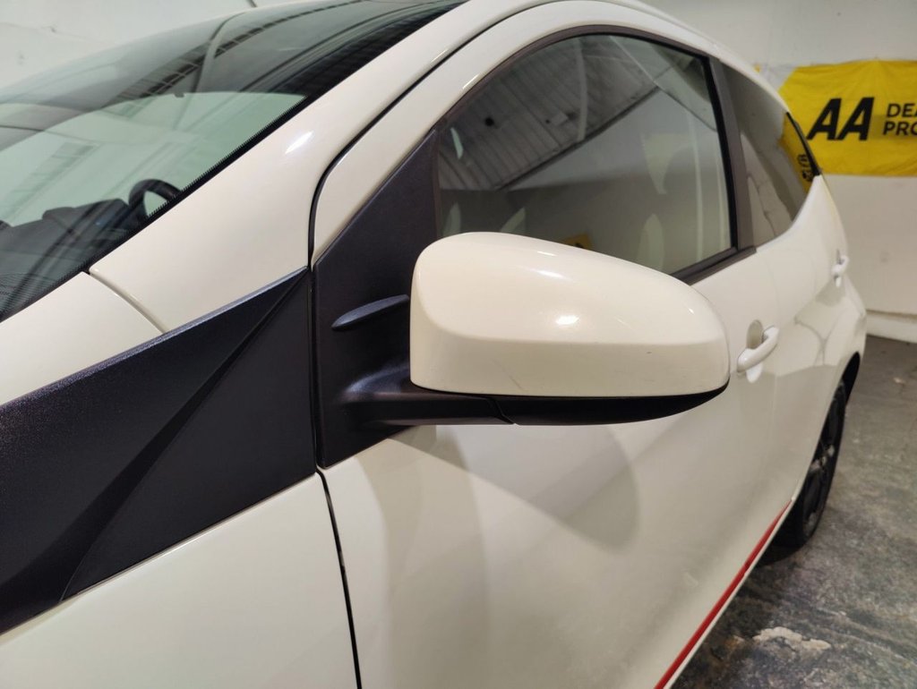 Used Toyota AYGO 2017 for sale - 77952829: Photo 16