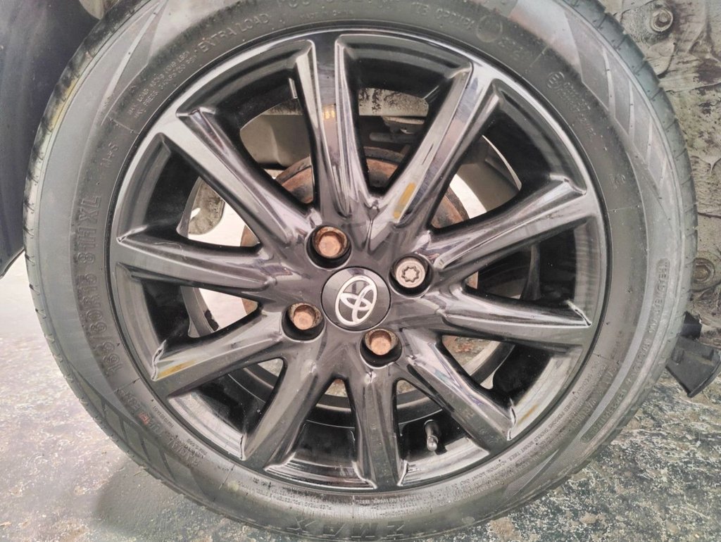 Used Toyota AYGO 2017 for sale - 77952829: Photo 24