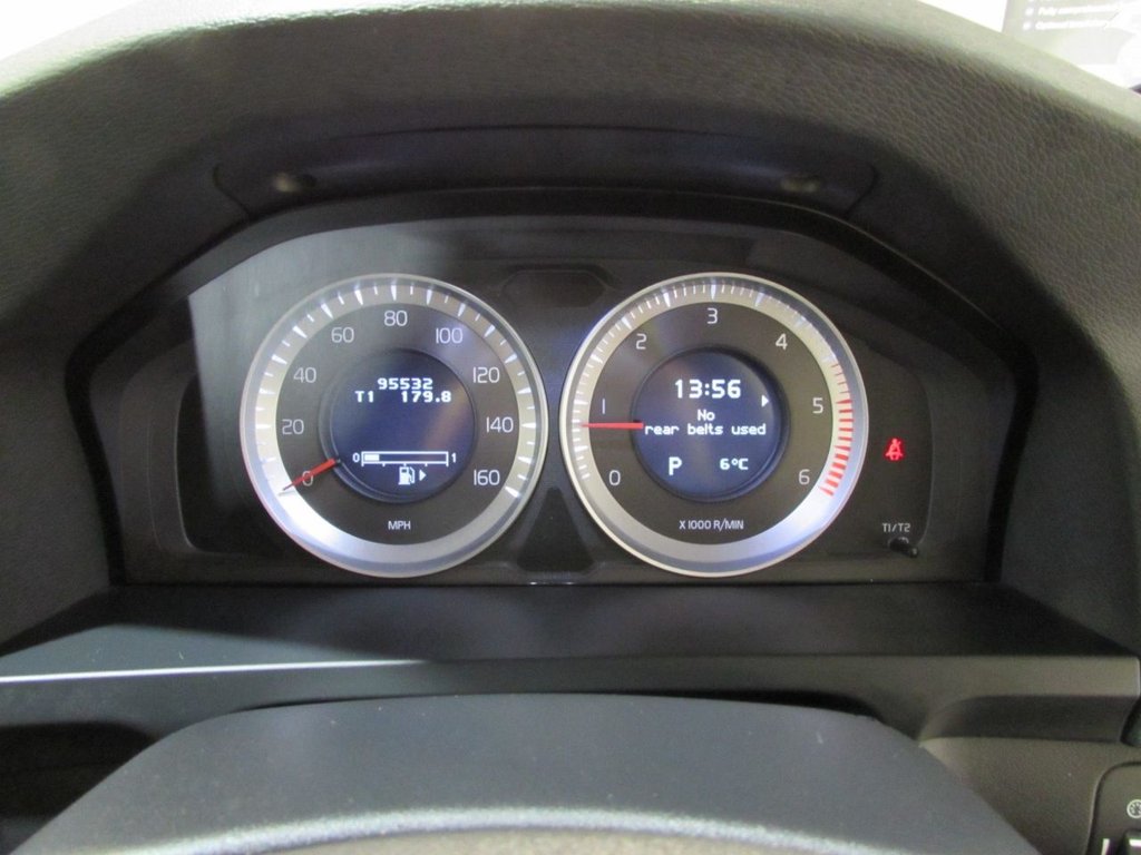 Used Volvo V60 2011 for sale - 77038456: Photo 29