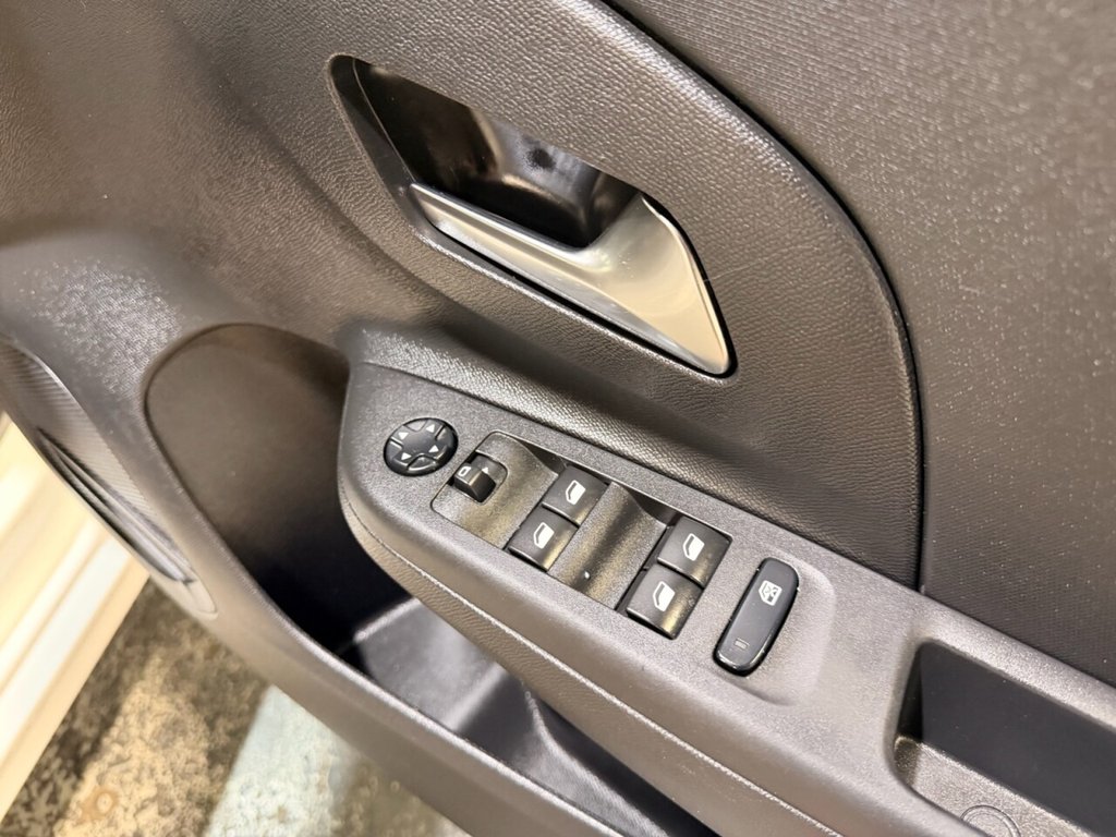 Used Vauxhall Corsa 2022 for sale - 78068680: Photo 40