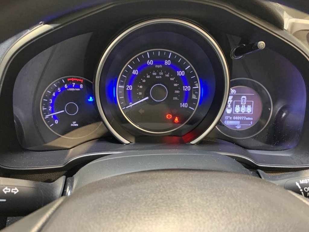 Used Honda Jazz 2018 for sale - 75998854: Photo 46