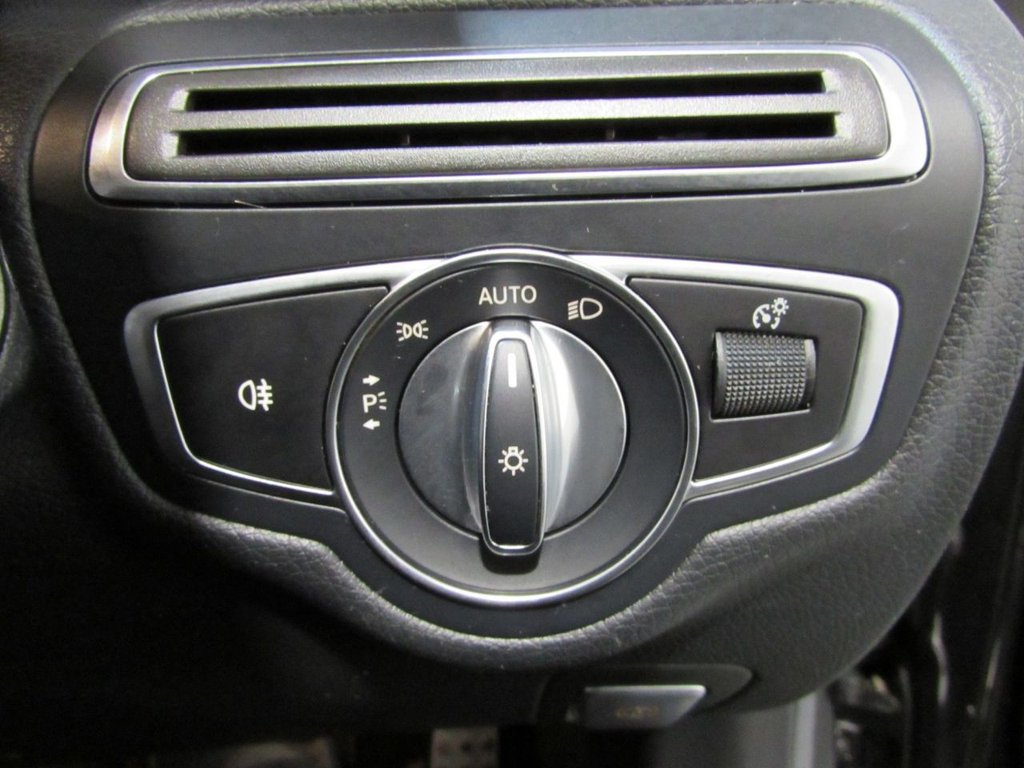 Used Mercedes-Benz C Class 2018 for sale - 77226807: Photo 19