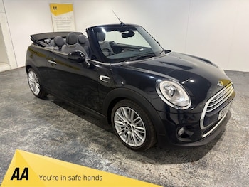 Used MINI Convertible 2016 for sale - 77976468: Photo