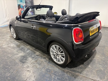 Used MINI Convertible 2016 for sale - 77976468: Photo