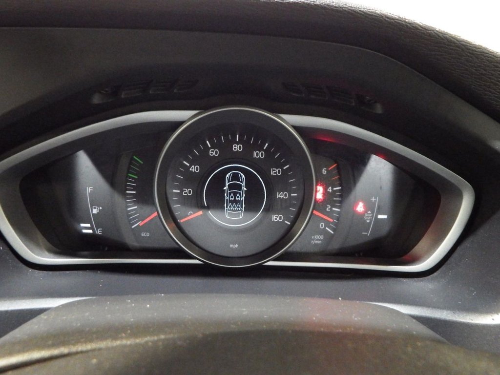 Used Volvo V40 2016 for sale - 76558505: Photo 36